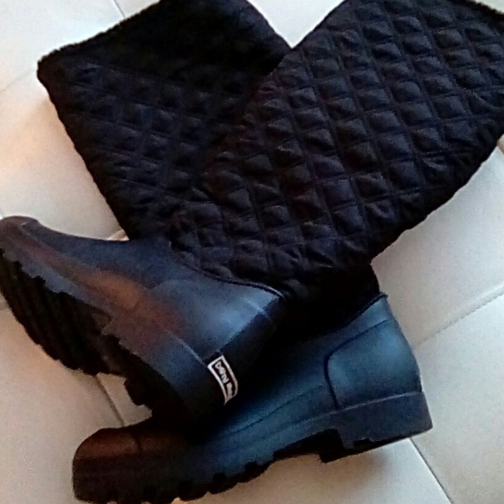 Boots. Dirty Laundry. 7. Black